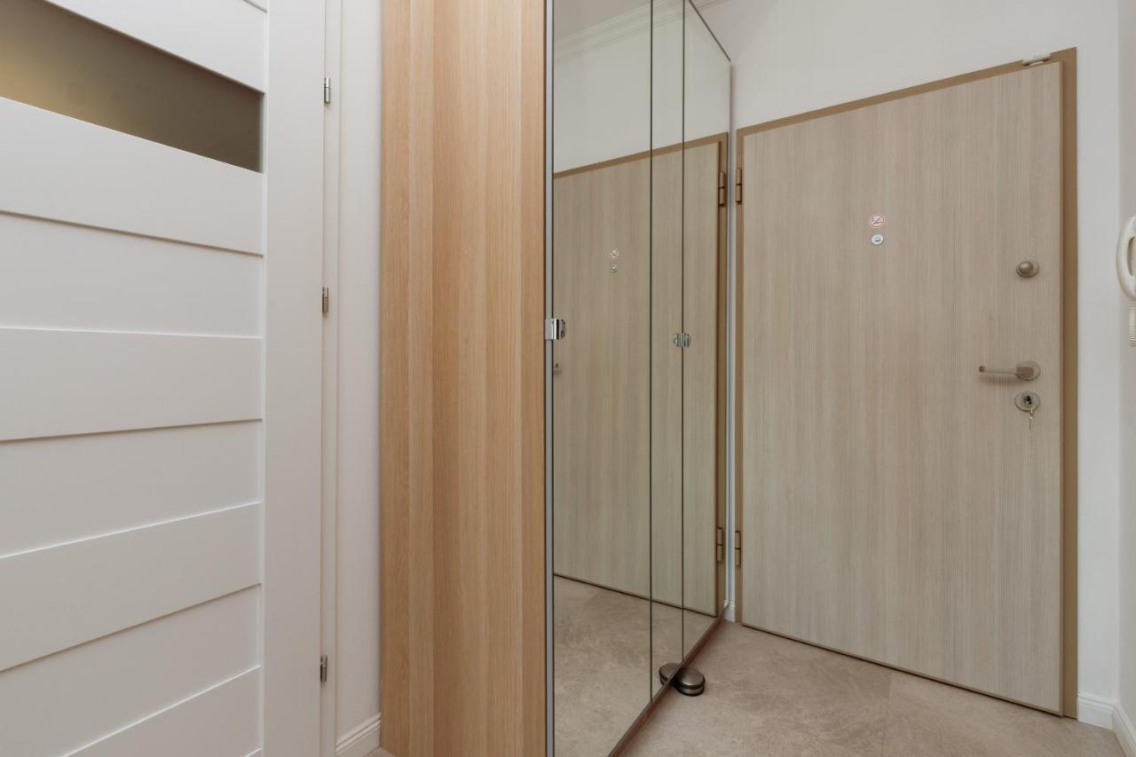 Modern Apartment With Balcony By Noclegi Renters Gdańsk Exterior foto