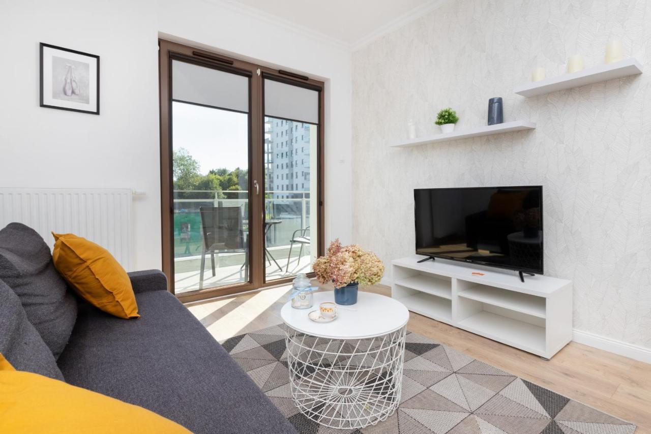 Modern Apartment With Balcony By Noclegi Renters Gdańsk Exterior foto